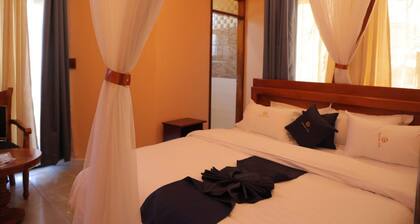 Gemstone Hotel