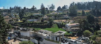 The 643 Holiday Homes