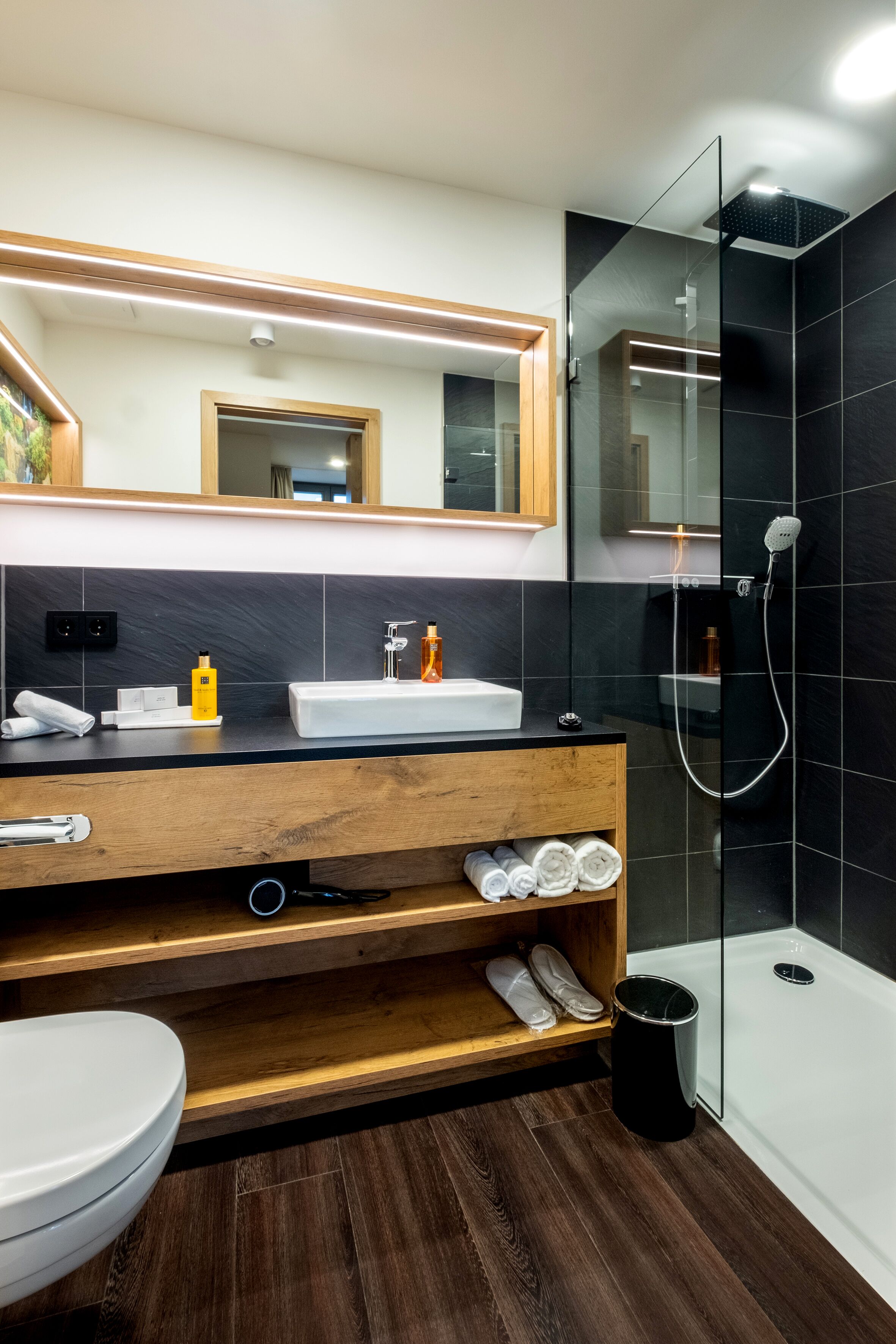 Classic Single Room | Bathroom | Designer toiletries, hair dryer, slippers, heated floors