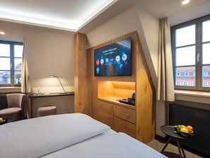 Deluxe Double Room | 1 bilik tidur, bar mini, peti besi dalam bilik