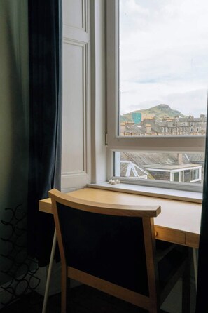Basic Apartment, 1 Double Bed with Sofa bed | View from property - Stylish 1BD Flat - Abbeyhill (Edinburgh)