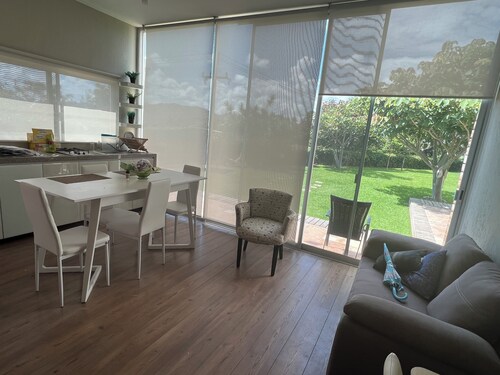 Amazing 4 Lofts Space For 16 