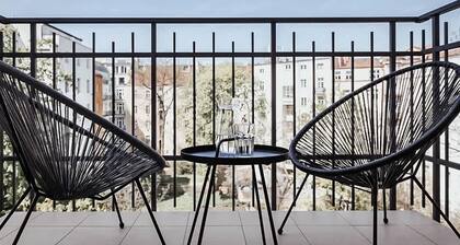 TurnKey | King George Studio II