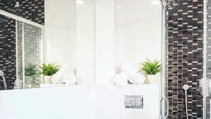 Bathroom - TurnKey | King George Studio with Balcony I (Praha 3)