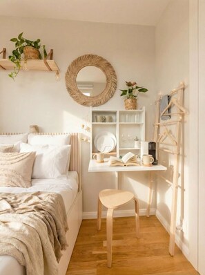 1 bedroom, iron/ironing board, WiFi, bed sheets - TurnKey | Angelo Roma Cozy Studio I (Praha 2)