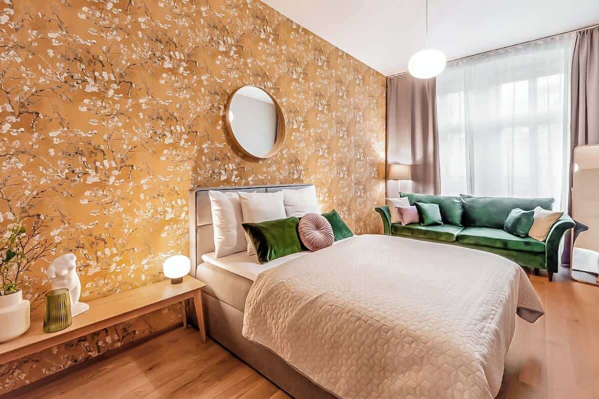 2 habitaciones, tabla de planchar con plancha, cuna de viaje y wifi 