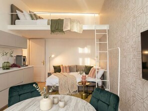 1 chambre, fer et planche à repasser, lit parapluie, Wi-Fi