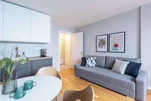 Fernseher, Arbeitsbereiche