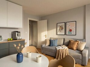 Interior - TurnKey | Angelo Roma Studio IX (Praha 2)