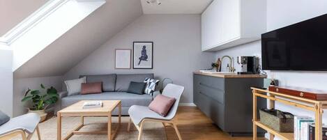 Televisión, oficina