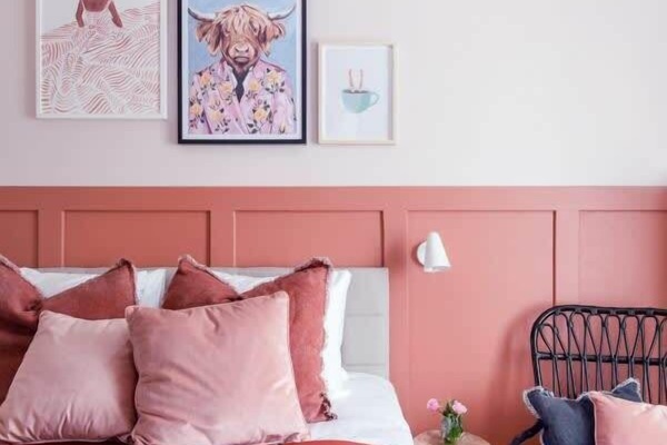 Apartment with queen size bed and convertible sofa bed for up to 4 people