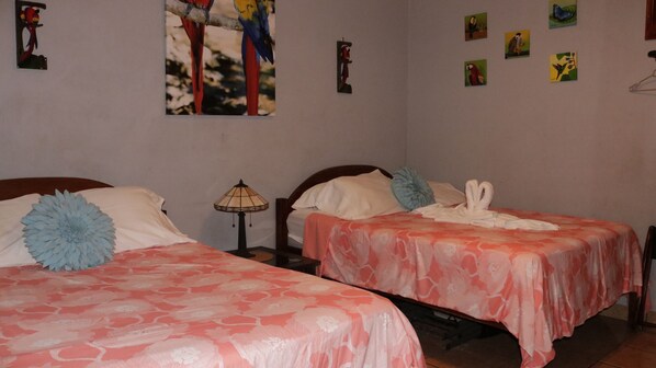 2 chambres, Wi-Fi, draps fournis