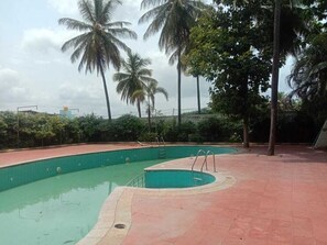5 outdoor pools, pool loungers - iROOMZ Nijaguna Resort (Chamarajanagara)