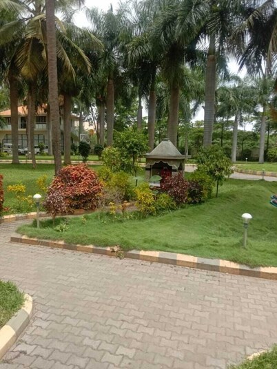 iROOMZ Nijaguna Resort