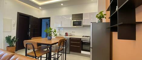 Microwave, oven, stovetop, coffee/tea maker