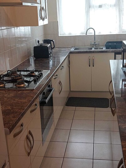 Gorgeous 5 Bedroom House