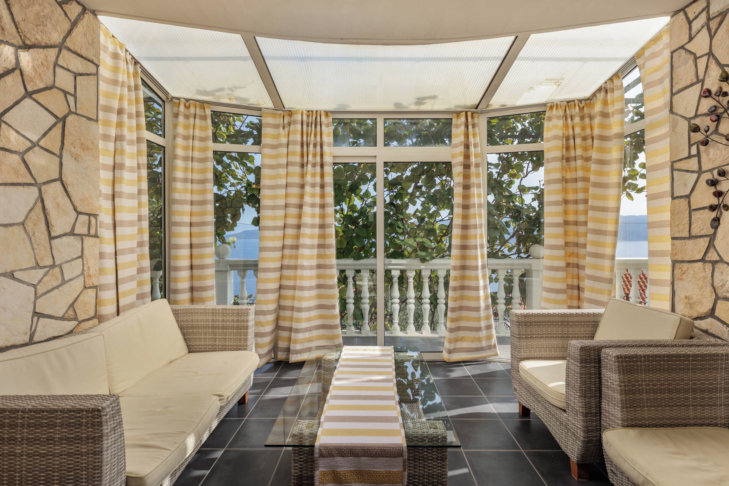 Family Apartment, 3 Bedrooms (Seaview House Helena - Apartment 1) | Living area | 21-inch flat-screen TV with satellite channels, TV