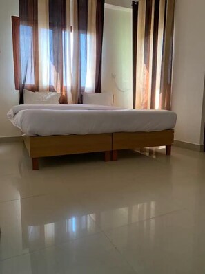 Deluxe Room | 1 bedroom, free WiFi - Earth View Residency  (Noida)