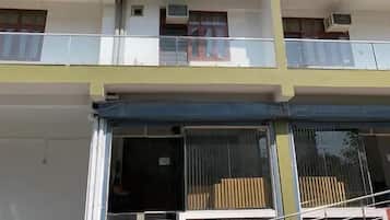 Facciata della struttura