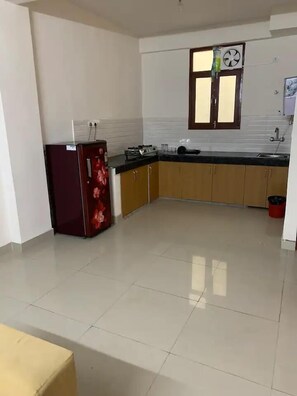 Private kitchen - Earth View Residency  (Noida)