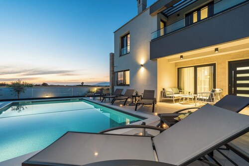 Brand new Luxury Villa Antea, With Private Wellness and Heated Pool
