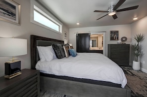 3 bedrooms, iron/ironing board, travel crib, WiFi