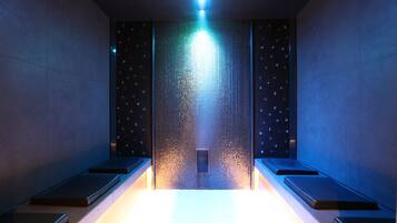 Sauna, steam room