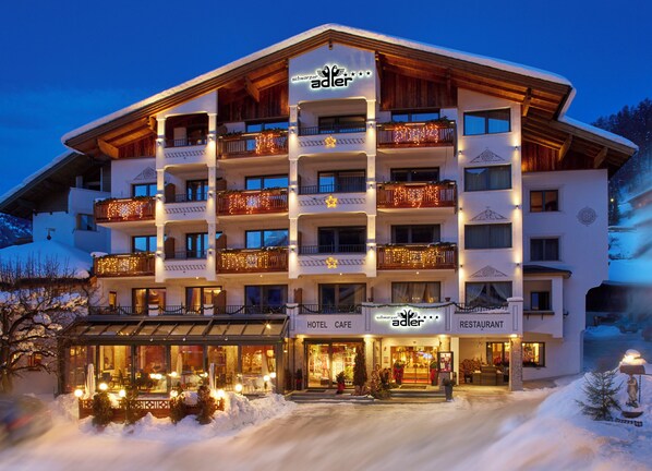 Exterior - Schwarzer Adler (Nauders)