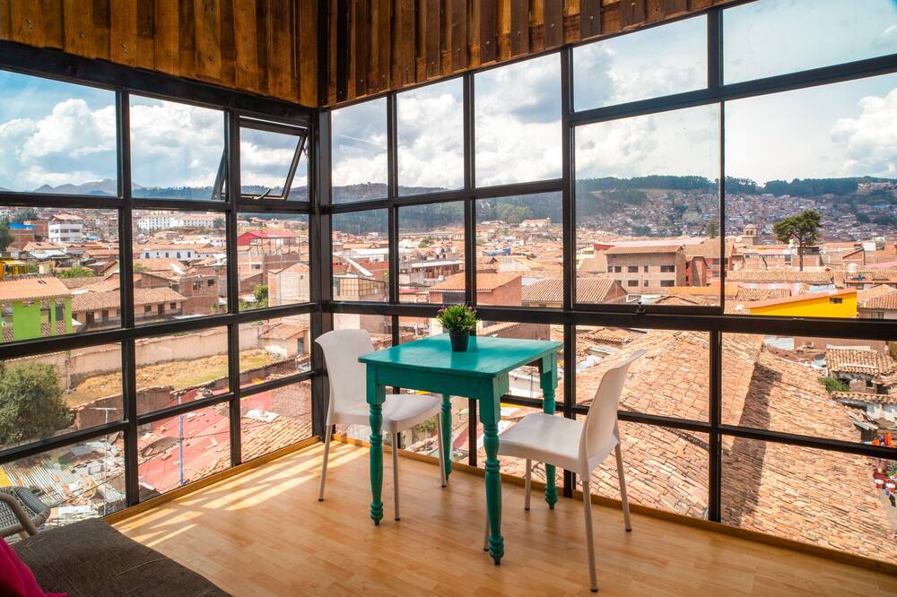 The Rooftop Hostel