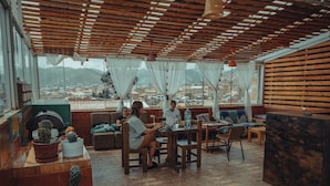 شرفة/رواق