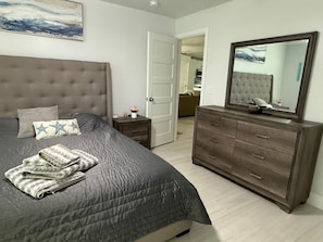 3 bedrooms, WiFi, bed sheets