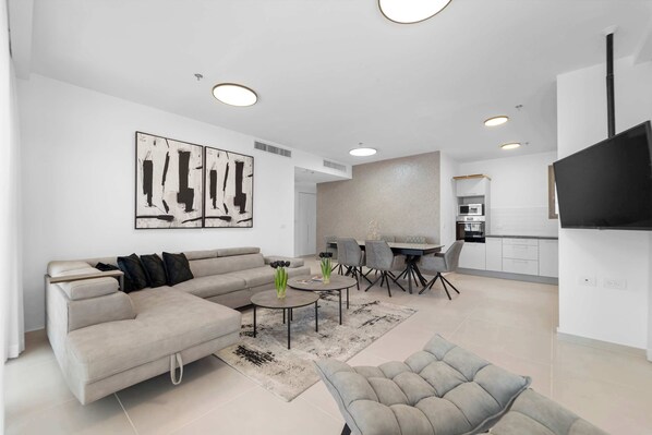 Télévision, espaces bureaux