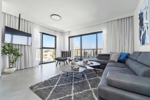 Télévision, espaces bureaux