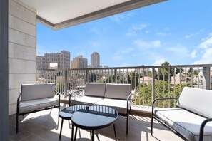 Property grounds - Luxury 2BDR In The Heart Of Jerusalem (Jerusalem)