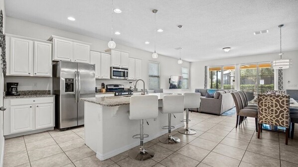 Townhome, 5 Bedrooms | Private kitchen - 5 Bed With Private Pools Near Disney 5 Bedroom Townhouse (Davenport)