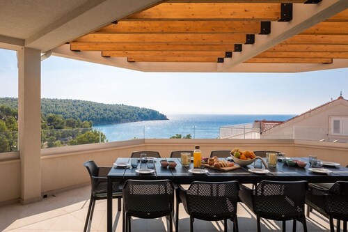 Luxury villa Leisure Seaside Brac with private pool