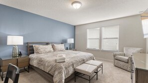 Casa de ciudad, 5 habitaciones | 5 habitaciones, wifi gratis y ropa de cama 