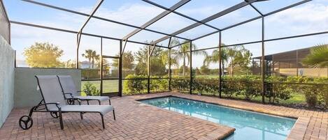 Casa adosada, 5 habitaciones | Piscina | Una piscina climatizada