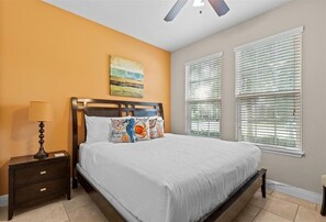 House, 5 Bedrooms | 5 bedrooms, free WiFi, bed sheets - Fun In The Sun 5 Bed 5 Bath - Pool Near Disney 5 Bedroom Home by RedAwning (Davenport)