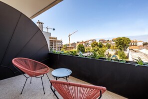 Studio - Nomad s Lux - 1bdr Almada Cool (Porto)