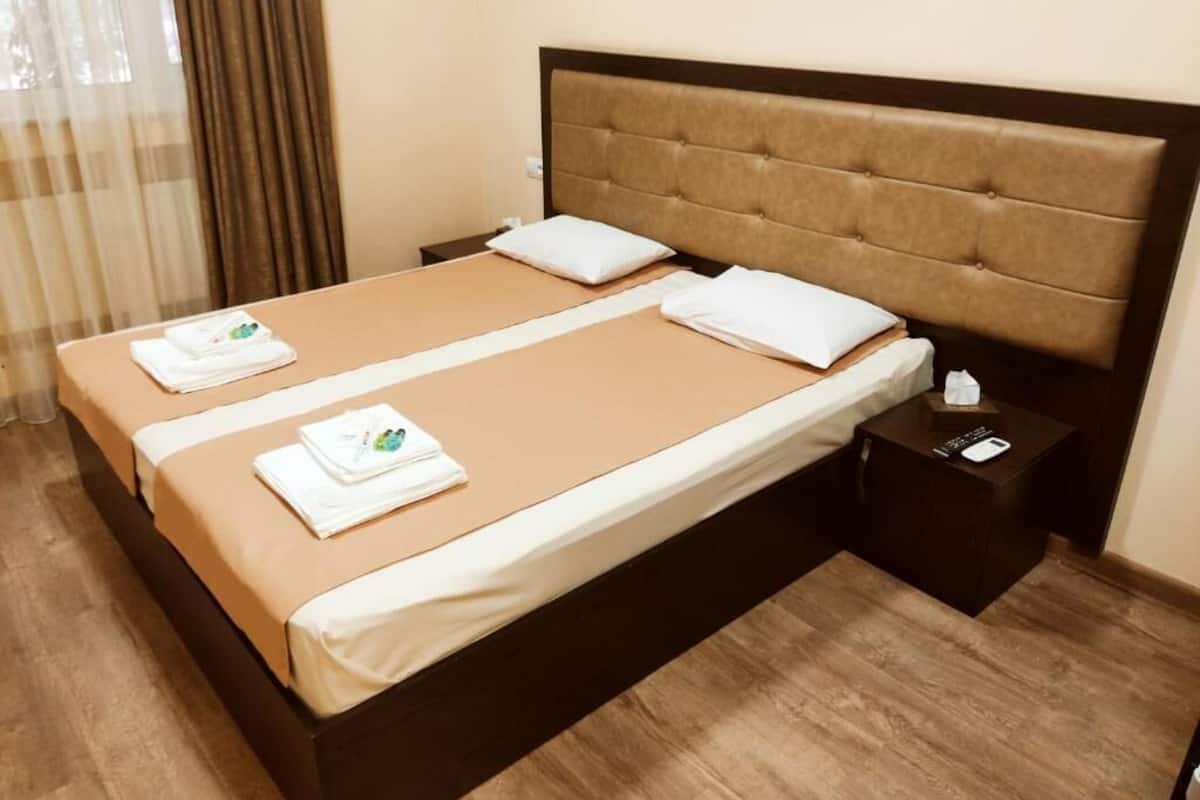 Habitación económica con 1 cama matrimonial o 2 individuales | 1 habitación y wifi gratis
