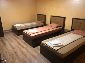 Room - MBM HOTEL YEREVAN (Yerevan)