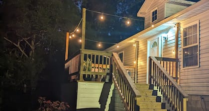 Hillside Abode in the Heart of Historic White Springs and the Suwannee River