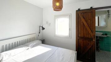 Family Apartment | 1 bedroom, individually decorated, individually furnished, soundproofing