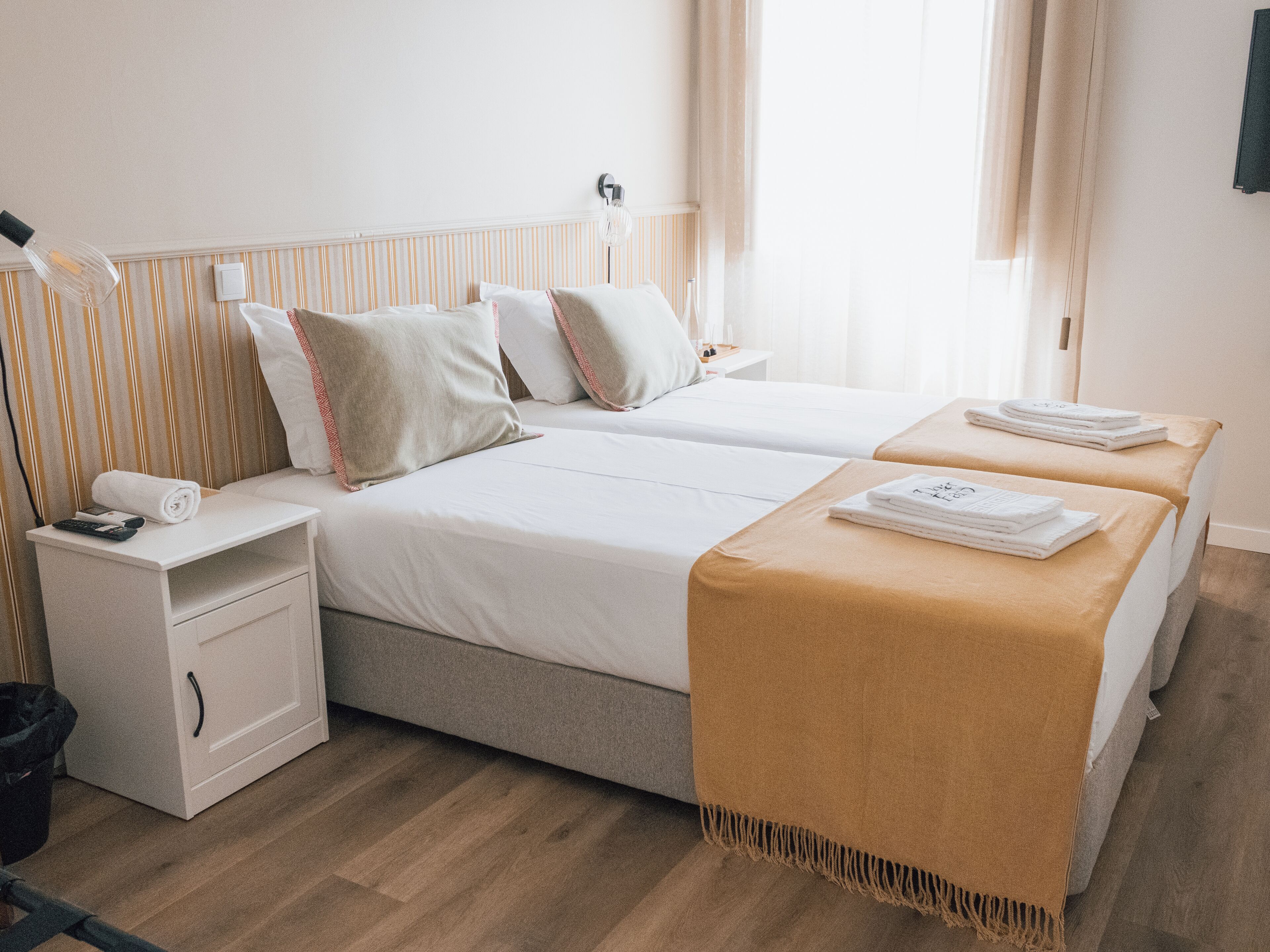 Double/Twin - Shared bathroom | Caja fuerte, tabla de planchar con plancha, wifi gratis