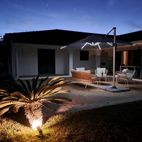 Terrace/patio - "casa Sabine" Ferienhaus mit Großen Pool für Max. 10 Personen (Moncarapacho)