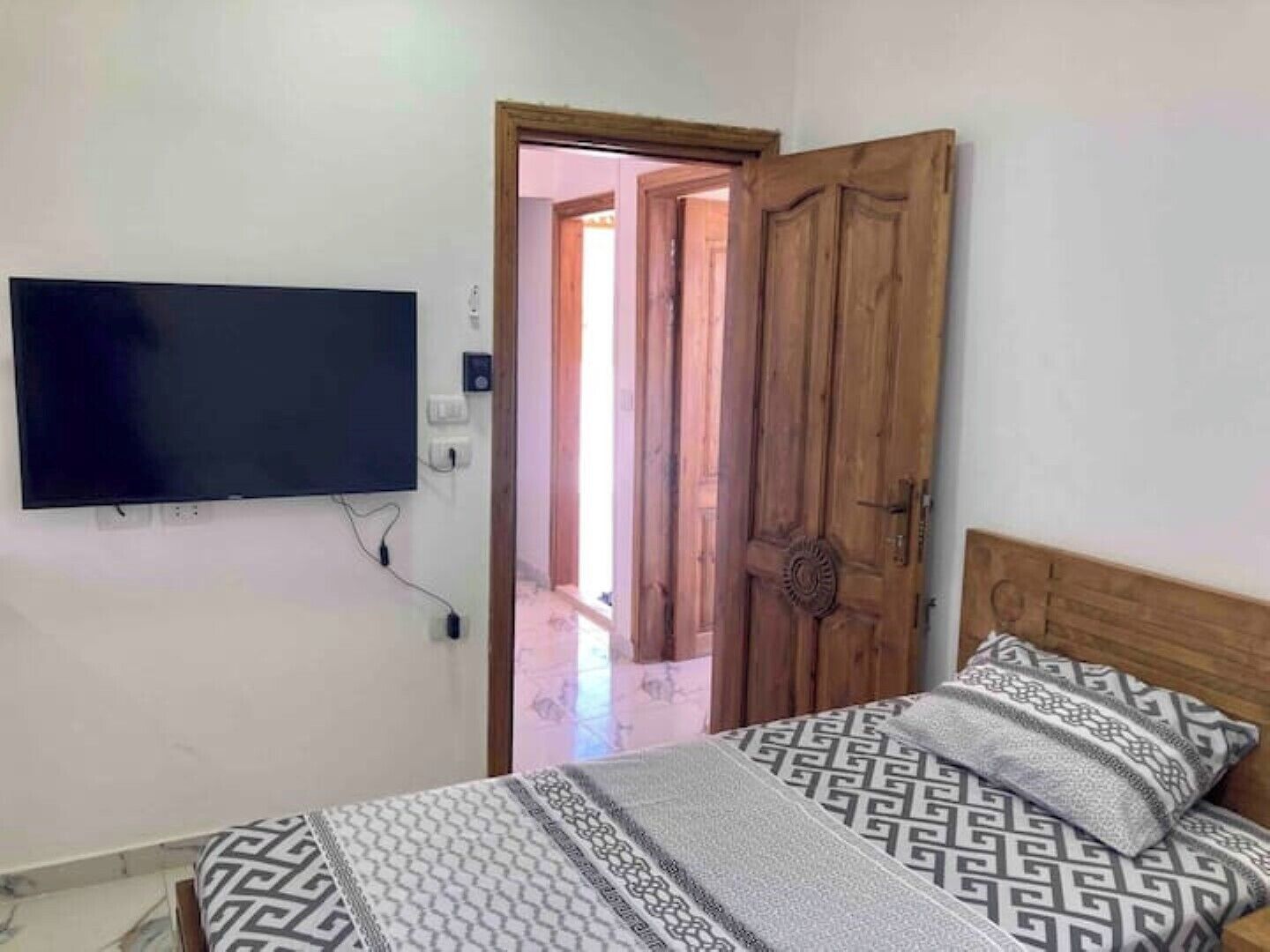 1 quarto, ferros/tábuas de passar roupa, Wi-Fi, roupa de cama