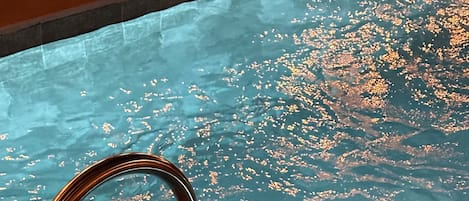 奢華小屋 | 1 間臥室、迷你吧、獨特裝潢、布置獨特