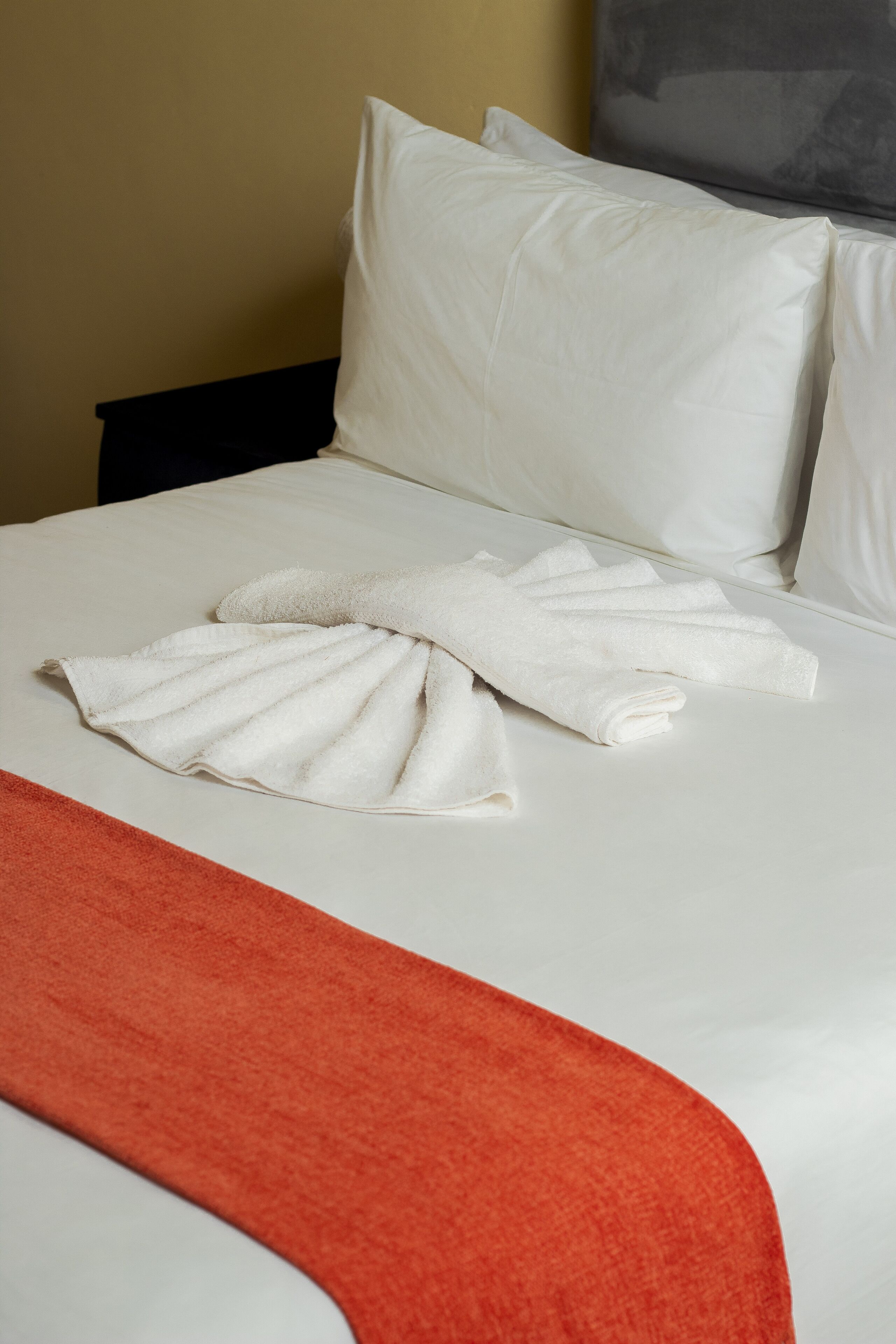 comfort double room | 1 bedroom, desk, iron/ironing board, free wifi