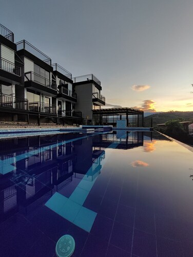 Dream cabin in Vista Hermosa: enjoy nature in a cozy atmosphere